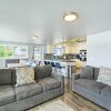 Отель Lakefront Bremerton Vacation Rental w/ Deck!, фото 1