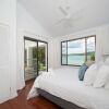 Отель Baywatch - Beachfront Bliss Executive Home, фото 17