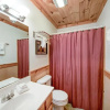 Отель Gentle Bens Den 4 Bedroom Home, фото 20