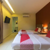 Отель OYO Rooms Sentul KTM Station, фото 2