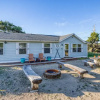 Отель Crow's Coastal Cottage, фото 35