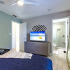 Отель Fruit & Wine Saltwater Pool Home, фото 2