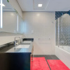 Отель Cayan Tower by  Raine & Horne Holiday Homes, фото 9