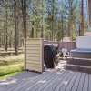 Отель 1 Colonial Private Family Vacation Home Features Bikes to Explore Sunriver by Redawning, фото 18