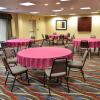 Отель Holiday Inn Express & Suites Center Township, an IHG Hotel, фото 19