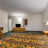Отель Econo Lodge, фото 7