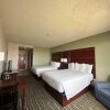 Отель Breakers Resort Inn, фото 35