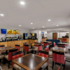 Отель Comfort Inn & Suites, фото 22