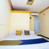 Отель SPOT ON 2473 Buana Jaya Guest House, фото 11