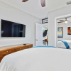 Отель Wilton Manors 2BR Charm Walk to the Drive, фото 6