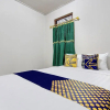 Отель SPOT ON 93717 Nayus Homestay Syariah 4, фото 11