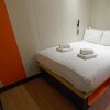 Отель easyHotel London Heathrow, фото 2