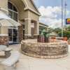 Отель Comfort Inn & Suites Greenwood near University, фото 15