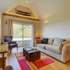 Отель A Traditional yet Modern House With a Magnificent Garden and a Fantastic View, фото 5