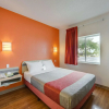 Отель Motel 6 - Toronto - Brampton, фото 28