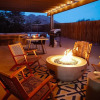 Отель Live Centered W/ Hot Tub, Fire Pit In Joshua Tree 2 Bedroom Home by RedAwning, фото 9