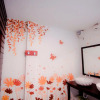Отель Hug Bed and Breakfast - Hostel, фото 8