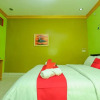 Отель RedDoorz Syariah near Syamsudin Noor Airport 2, фото 7