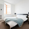 Отель Spacious 3 bed apartment in Bristol City Centre, фото 4
