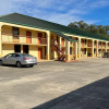 Отель Days Inn & Suites by Wyndham Brewton, фото 1