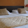 Отель Black Bull Hotel, фото 5