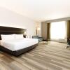 Отель Holiday Inn Express & Suites Franklin - Berry Farms, an IHG Hotel, фото 21