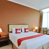 Отель ZEN Rooms Near Grand Indonesia Mall, фото 4