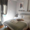 Отель Sleek & Sunny Athenian Penthouse 5min From Metro, фото 4