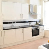 Отель 1 Bedroom Flat On Holloway Road, фото 7