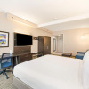 Отель Holiday Inn Express & Suites Delafield, an IHG Hotel, фото 3