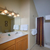 Отель Just Getting Started 5 Bedroom House, фото 13