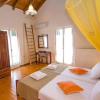 Отель Helianthos Traditional Villas, фото 3