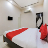 Отель Oyo 37963 K R Guest House, фото 8