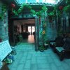 Отель Bean Sprout Hostel в Zhangye