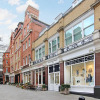 Отель Garden View Sloane Square 2Bed 2.5Bath £2.5million, фото 34