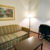 Отель Quality Inn & Suites, Near University, фото 7