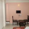 Отель Riya Raj Hotel, фото 1