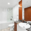 Отель Towers of Chevron - Private Apartments, фото 39