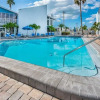 Отель Madeira Beach Yacht Club 323E - Two Bedroom Condo, фото 15