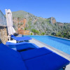 Отель Heated Private 50sqm Pool, Jacuzzi, Spa - Ozone & Salt - Villa Rokka Luxe, фото 10