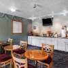 Отель Rodeway Inn, фото 11