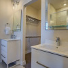 Отель Downtown Skyline Rooftop Patio Modern Townhome, фото 15