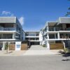 Отель Maggies Beachfront Apt. 13 на Острове Магнетике