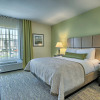 Отель Candlewood Suites Columbus - Grove City, an IHG Hotel, фото 24