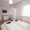Отель Zoli Apartmanok-Timi Kölcsey 34-36, фото 5
