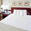 Отель Holiday Inn Carteret Rahway в Картерете