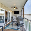 Отель Camdenton Condo w/ Furnished Balcony + Lake View, фото 8