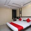 Отель Lotus By OYO Rooms, фото 18