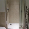 Отель En-suite room, 1Gb fast Wi-Fi, Monitor, Kingsize bed, close Sainsbury's &Wandle PARK, фото 6