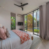 Отель Villa Vida Mira - Elegant 4BR Beachside Villa in Canggu, фото 4